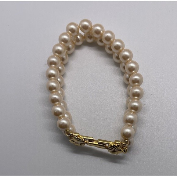 Vintage Richelieu Faux Pearl 2 Strand  Bracelet Gold Tone Chain Signed 7 Inch - Picture 2 of 15
